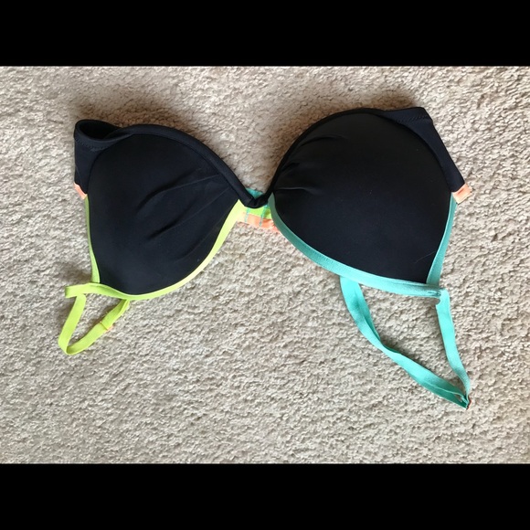 bikini top size 34D, excellent condition!!
